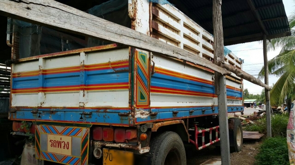 ขายรถพ่วง 18 ล้อ แม่ดั้ม ลูกไม่ดั้ม HINO ซูโม้ 227 วางเครื่อง 285 แรง เกียร์เดิม ราคา.1150000 ต่อรอง