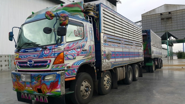 ขายรถพ่วง 24 ล้อ แม่+ลูก กระบะเหล็กคอกเกษตรดั้ม อู่.ส สมบัติ HINO 380 ปี.52 แม่ ลูก ยกล้อได้ ยางเต็ม ราคาย้อมๆแค่.2650000 ต่อรอง สนใจรีบจองด่วน