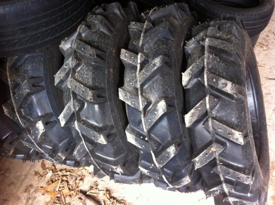 ยางหล่อรถไถนาเดินตามครบชุดครับ