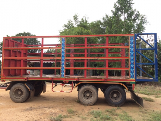 หางพ่วงสามเพลาแท้,ยาว 7 เมตร ดูมใหญ๋ ปี 53