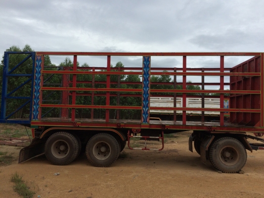 หางพ่วงสามเพลาแท้,ยาว 7 เมตร ดูมใหญ๋ ปี 53