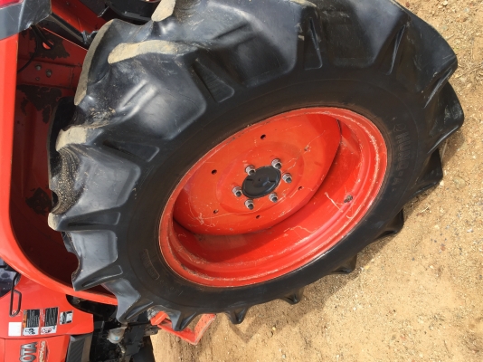 ขายคูโบต้าL4708พร้อมผาน6ใบ22สภาพเดิมๆราคาถูก345000บาท