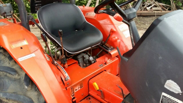 คูโบต้าL3408DIแลL3408 ใบมีด ผาน โรตารี อุปกรณ์ครบ 3 อย่างทั้ง2คันไปเลยครับ