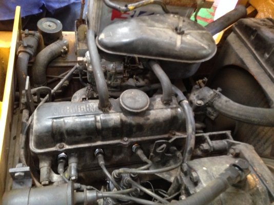 ขายรถโฟล์คลิฟท์ โคมัสสึ รุ่น FG15L เครื่องเบนซิน ขนาด 1.5 ตัน