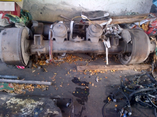 ขายเพลาเหลี่ยม สามมิตร ราคา 16000 บาท โทร 0843376760