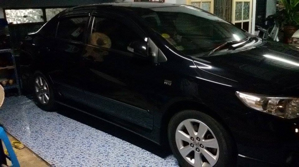 ขาย toyota altis 2013