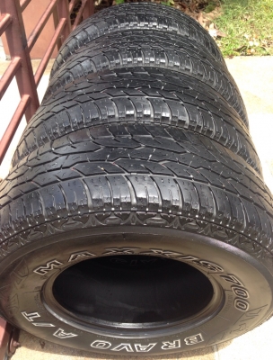 ยาง All Maxxis 31 10.5 R15 สิ้นปี12 พร้อมใช้งาน