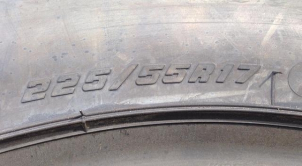 ยางใหม่ Goodyear Blue Streak 225/55/17 ราคาพิเศษสุดๆ ใส่รถกระบะหรือรถตู้ได้หมด