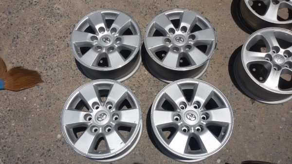 แม็กเดิม NewTriton16 D4D/VIGO 4WD 15-16-17 Navara16