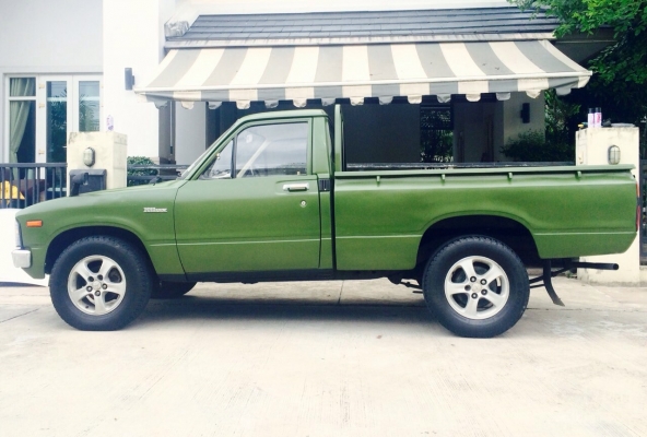 Toyota Rn40 4ขอแท้ สภาพสวย Toyota Rn40 4ขอแท้ สภาพสวย