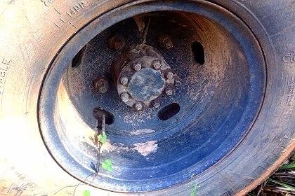 **255,000 บ.ต่อรอง/// 6ล้อ ISUZU NPR-100แรง **ขาย ISUZU NPR 100แรง 6ล้อบรรทุก ราคาเบา ISUZU NPR57L 4BC2-100HP ฝาดำ เกียร์สั้นสาย รถประกอบ ปี47 เครื่องเดิม เกียร์เดิม เครื่อง100แรงฝาดำ แน่น แห้ง แรงดี ครับ สตาร์ทง่าย เสียงนิ่ม ไม่หอบ เกียร์สั้น เข้าง่าย ไม