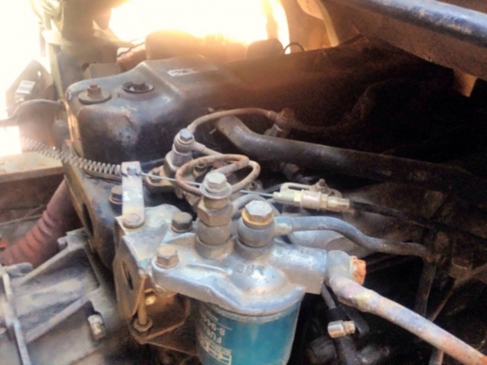 **255,000 บ.ต่อรอง/// 6ล้อ ISUZU NPR-100แรง **ขาย ISUZU NPR 100แรง 6ล้อบรรทุก ราคาเบา ISUZU NPR57L 4BC2-100HP ฝาดำ เกียร์สั้นสาย รถประกอบ ปี47 เครื่องเดิม เกียร์เดิม เครื่อง100แรงฝาดำ แน่น แห้ง แรงดี ครับ สตาร์ทง่าย เสียงนิ่ม ไม่หอบ เกียร์สั้น เข้าง่าย ไม