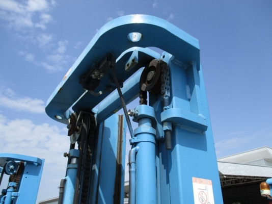 รถโฟล์คลิฟท์ TOYOTA รุ่น FG 25-7 เครื่องเบนซิน 5K ยางตันหน้า-หลัง เสาสูง 5 เมตร ขนาด 2.5 ตัน