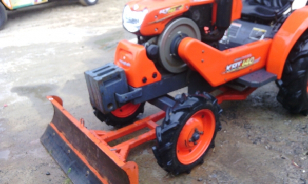 รถไถ คูโบต้า KRT 14 แรง พร้อมอุปกรณ์ 4 อย่าง ใบดัน หาง 3 คราด ล้อเหล็กกีนจม