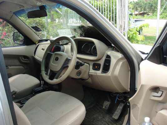 ขายรถกระบะ TATA สีบรอนเงิน ใช้แกส LPG