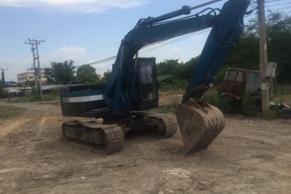 แม็กโครมือสอง,Komatsu 12HT