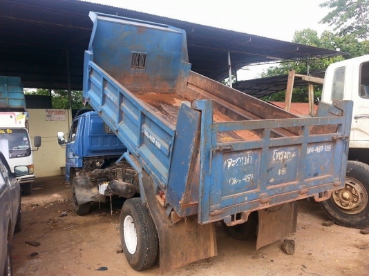 ขายดั้มISUZU NPR115แรง เครื่องดีแคชซีสวย เฟืองท้ายFหน้า-หลัง สภาพพร้อมใช้งาน เอกสารพร้อมโอน สนใจโทร 090-8588220คุณนะ 093-3258446คุณบิว ID:narong498 หรือเข้าดูสินค้าอื่นๆได้ที่ www.truck.in.th/498 หรือเพจFacebook ณรงค์ ซื้อขายรถมือสอง (เว็บไซต์ส่วนตัว) หรื