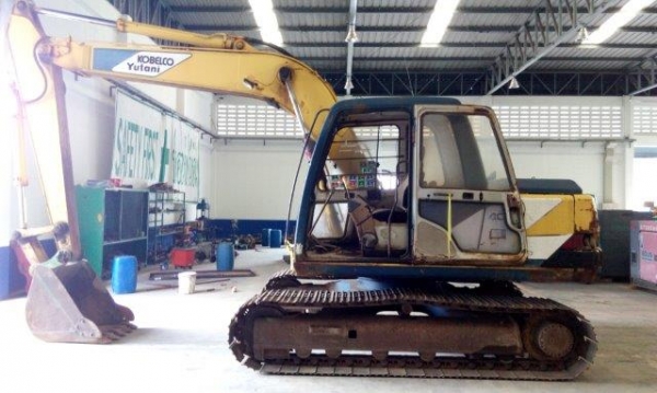 PC60-7 # 47014 4307ชั่วโมง รถปี1994  เก่าญี่ปุ่น