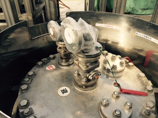 แท้งค์สแตนเลส 1,000 ลิตร เหมาะ สำหรับใส่น้ำหรือสารเคมี