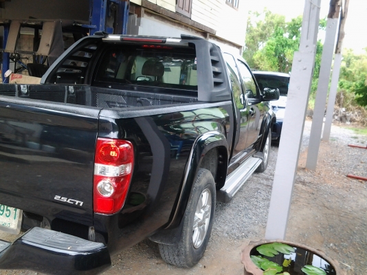 Chevrolet colorado cab 2500cc.กระจกไฟฟ้า ยกสูง วิ่งน้อย Chevrolet colorado cab 2500cc.กระจกไฟฟ้า ยกสูง วิ่งน้อย