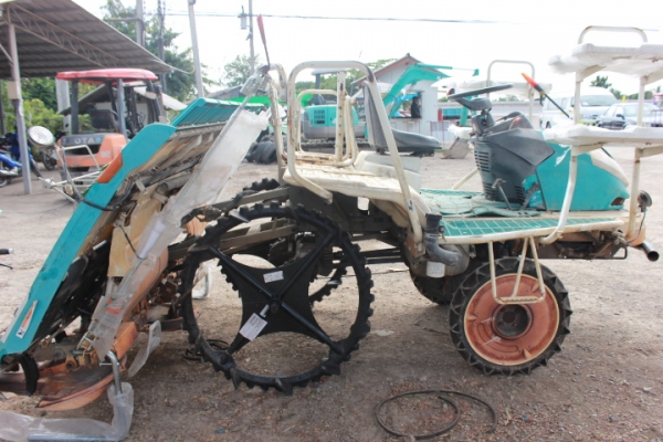 ขายรถดำนาทั้งนั่งขับและเดินตาม