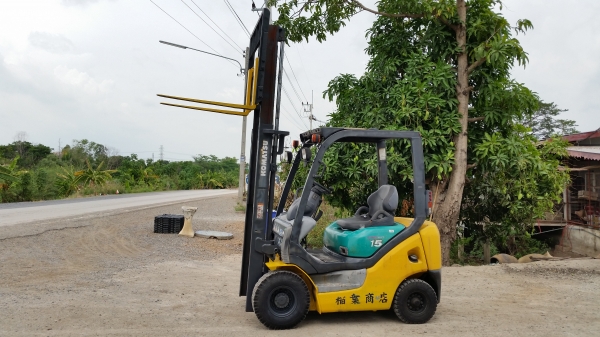 ขายด่วนรถยกKOMATSU FG15-18 ยก1.5ตันเสาสูง3เมตรรถนอกนำเข้ายังไม่เคยใช้งานในเมืองไทยเลย=รุ่นใหม่ขายถูกๆๆ