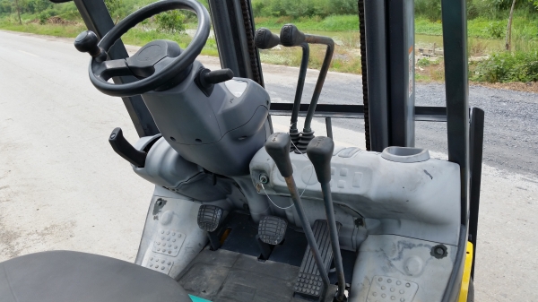 ขายด่วนรถยกKOMATSU FG15-18 ยก1.5ตันเสาสูง3เมตรรถนอกนำเข้ายังไม่เคยใช้งานในเมืองไทยเลย=รุ่นใหม่ขายถูกๆๆ