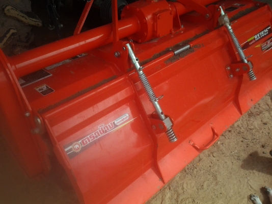 ขายดาวรถไถ47แรงคูโบต้าสภาพสวยต้องเปลียนสัญญารถอยู่สุรินทร์ ขายดาวรถไถ47แรงคูโบต้าสภาพสวยต้องเปลียนสัญญารถอยู่สุรินทร์