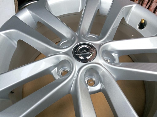 แม็ก นิสสัน Juke ขอบ17 5รู114 ใส่ได้หลายรุ่น camry tiena vigo stada