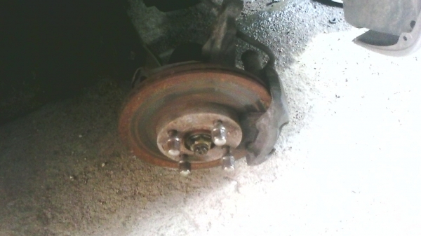 ขายชุดดุมล้อ 4ชุดพร้อมดิสเบรค ทั้งหน้าและหลัง