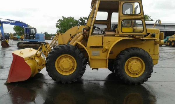 SALE___รถตักล้อยาง CAT 922B เก่านอกจากญี่ปุ่น สภาพเยี่ยม SALE___รถตักล้อยาง CAT 922B เก่านอกจากญี่ปุ่น สภาพเยี่ยม