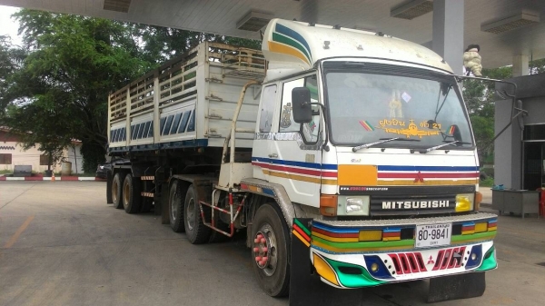 Mitsubishi FN527M-TG0744 หัวลากพร้อมหางเซมิดั๊ม 8 เมตร อู่ สามมิตร ปี 38