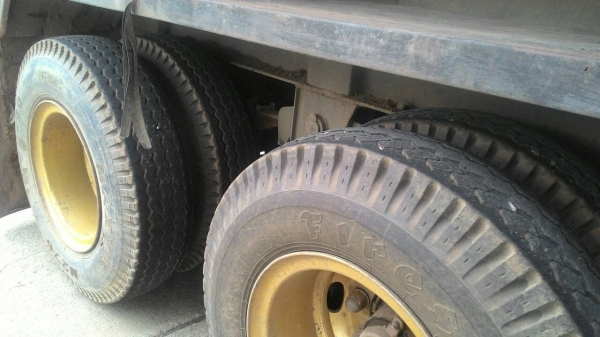 Mitsubishi FN527M-TG0744 หัวลากพร้อมหางเซมิดั๊ม 8 เมตร อู่ สามมิตร ปี 38