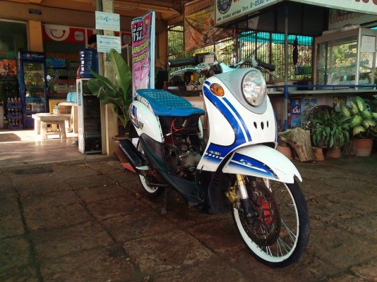 ขาย / เเลก รถคลาสสิคสักคัน รถเพิ่งทำเครื่องมาใหม่ (ลูกเดิม) อะไหล่เเต่งพอมี ขี่ได้ปกติ สนใจโทร.089-8054390 โอ๋ ลพบุรี