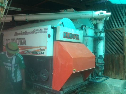 ขายตามสภาพรถเกียวอุ้ม95ของคูโบต้าอุปกรณ์ฝาข้างมีครบ