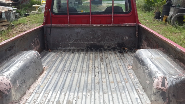 ขายDATSUNช้างเหยียบสวยๆ