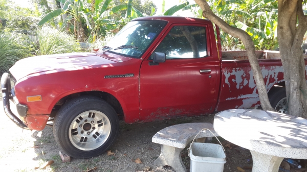 ขายDATSUNช้างเหยียบสวยๆ