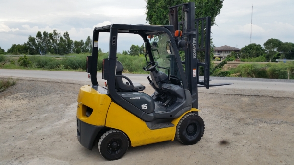 ขายด่วนรถยกKOMATSU FG15-20 ยก1.5ตันเสาสูง3เมตรเกียรออโต้รถนอกนำเข้ายังไม่เคยใช้งานในเมืองไทยเลย=รุ่นใหม่ขายถูกๆๆ
