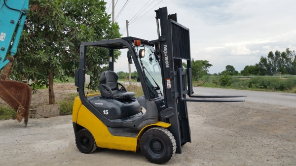 ขายด่วนรถยกKOMATSU FG15-20 ยก1.5ตันเสาสูง3เมตรเกียรออโต้รถนอกนำเข้ายังไม่เคยใช้งานในเมืองไทยเลย=รุ่นใหม่ขายถูกๆๆ