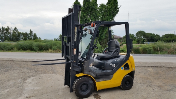 ขายด่วนรถยกKOMATSU FG15-20 ยก1.5ตันเสาสูง3เมตรเกียรออโต้รถนอกนำเข้ายังไม่เคยใช้งานในเมืองไทยเลย=รุ่นใหม่ขายถูกๆๆ
