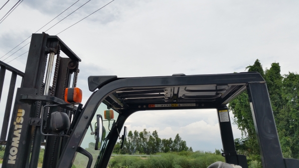 ขายด่วนรถยกKOMATSU FG15-20 ยก1.5ตันเสาสูง3เมตรเกียรออโต้รถนอกนำเข้ายังไม่เคยใช้งานในเมืองไทยเลย=รุ่นใหม่ขายถูกๆๆ