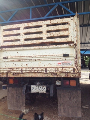 ขายรถบรรทุก 6 ล้อดัมพ์ ISUZU FRR 210 แรงม้าปี 2544 ไมล์ 76000 กม.ราคา 900000