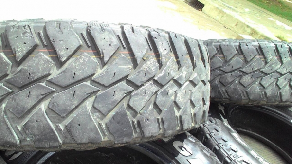 245/75R16. MAXXIS M/T BIGHORN 764 ชุด 4 เส้น tel.081-427-3941 245/75R16. MAXXIS M/T BIGHORN 764 ชุด 4 เส้น tel.081-427-3941