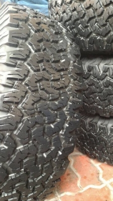 ขายยาง BF ALL 265 x 70 x 16 พร้อมล้อ Bradley ขายยาง BF ALL 265 x 70 x 16 พร้อมล้อ Bradley