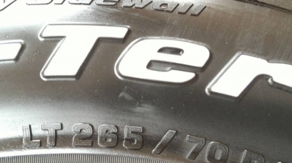 ขายยาง BF ALL 265 x 70 x 16 พร้อมล้อ Bradley ขายยาง BF ALL 265 x 70 x 16 พร้อมล้อ Bradley