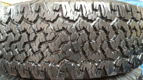 ขายยาง BF ALL 265 x 70 x 16 พร้อมล้อ Bradley ขายยาง BF ALL 265 x 70 x 16 พร้อมล้อ Bradley