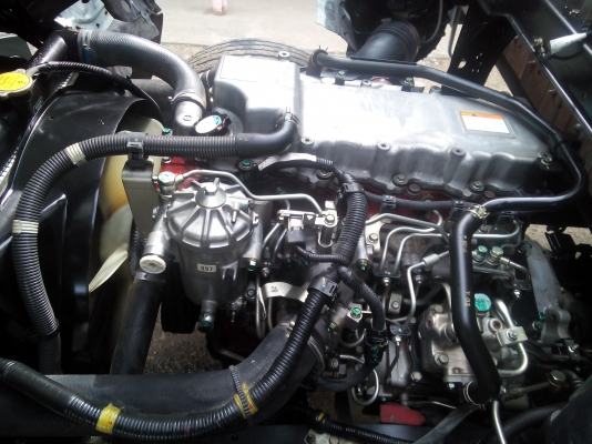 6 ล้อกลาง  *Euro.3*  HINO *ซีรีย์500*  FC9J 175 แรงม้า *ยาว 5.50 ม.*  รถสวยเดิม+สวยจริง * รถห้างแท้ * มีเล่มพร้อมโอน * ปี55 *