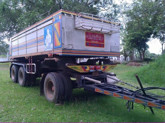 พ่วงแม่ลูกดั๊มพ์ ยี่ห้อ ISUZU DECA 270 แรงม้า