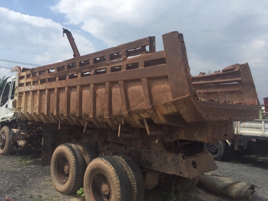 ขายกะบะดั้มพ์ท้องเรือสามมิตร ถอดลงจากISUZU ยูโรทูปี48 สนใจโทร 081-970-1072