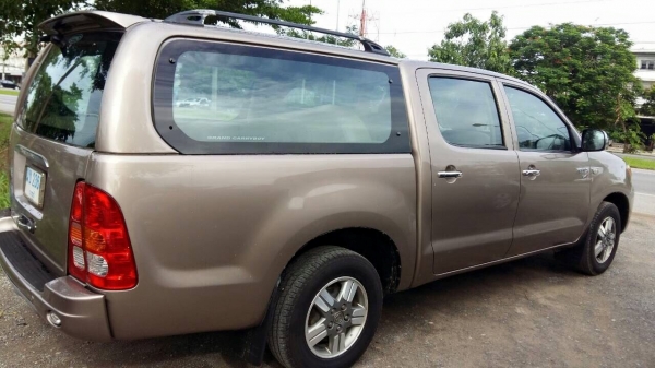 ขายกระบะtoyota vigo 4 ประตู ปี 2005 ราคา330,000บาท  (ขายแล้ว)